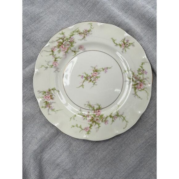 Theodore Haviland New York - ROSALINDE - 7.5" Salad Plate (8) Available - Picture 2 of 8